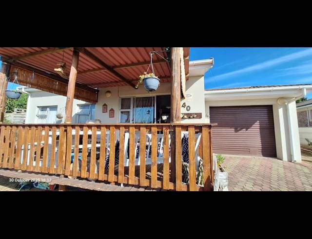 3 BEDROOM HOUSE FOR SALE IN FRAAIUITSIG